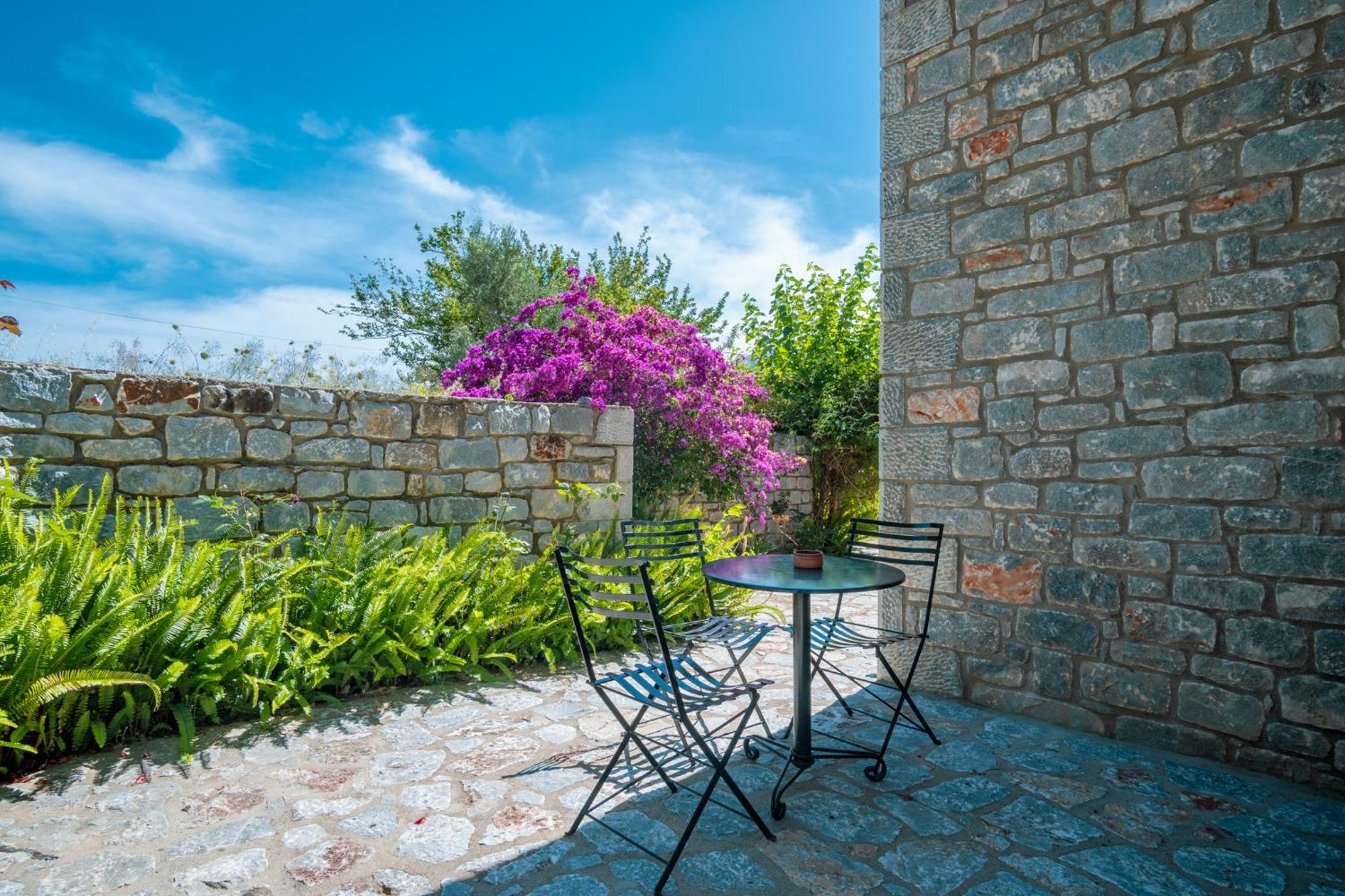 Ferienwohnung Xenios Kotronas Exterior foto